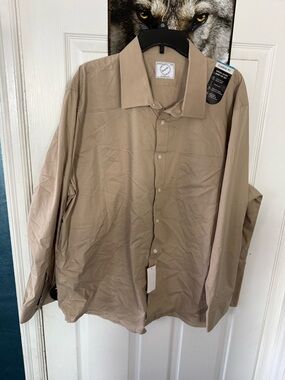 Bespoke Classic Fit Button-Up Shirt in Khaki. Size XXL